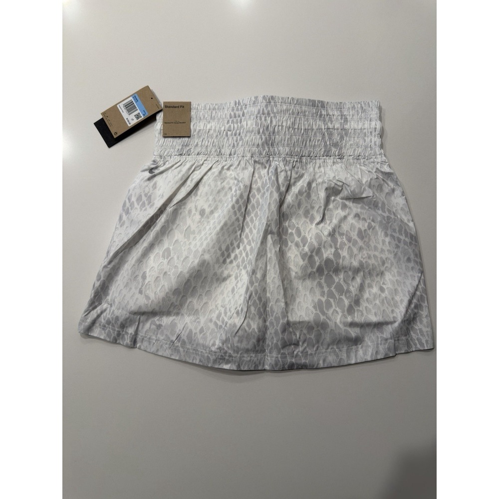 Nike Kobe Dri-FIT Basketball Shorts IB2720-100 White Womens M NWT